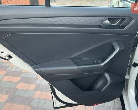 Серый Фольксваген Ти-Рок, объемом двигателя 1.5 л и пробегом 36 тыс. км за 26700 $, фото 24 на Automoto.ua