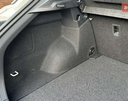 Серый Фольксваген Ти-Рок, объемом двигателя 1.5 л и пробегом 36 тыс. км за 26700 $, фото 29 на Automoto.ua