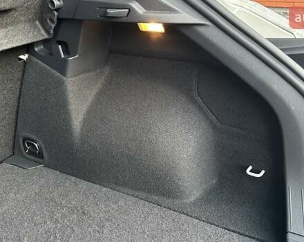 Серый Фольксваген Ти-Рок, объемом двигателя 1.5 л и пробегом 36 тыс. км за 26700 $, фото 30 на Automoto.ua