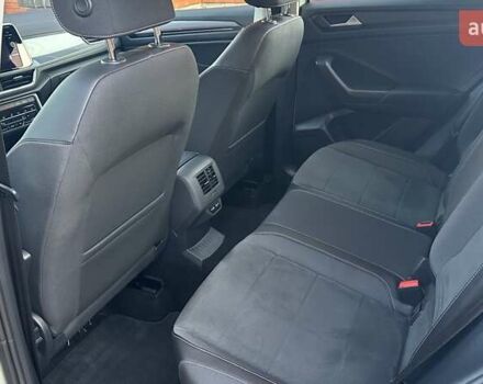 Серый Фольксваген Ти-Рок, объемом двигателя 1.5 л и пробегом 36 тыс. км за 26700 $, фото 26 на Automoto.ua