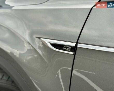 Серый Фольксваген Ти-Рок, объемом двигателя 1.4 л и пробегом 7 тыс. км за 33900 $, фото 29 на Automoto.ua