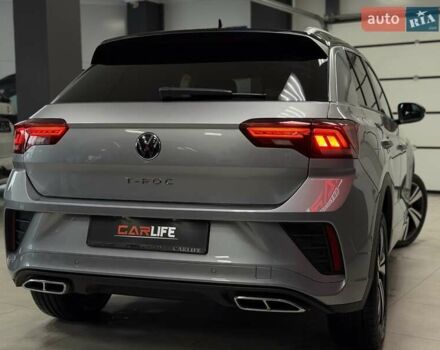 Серый Фольксваген Ти-Рок, объемом двигателя 1.4 л и пробегом 11 тыс. км за 32500 $, фото 18 на Automoto.ua