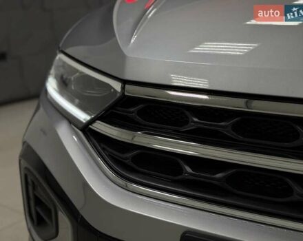 Серый Фольксваген Ти-Рок, объемом двигателя 1.4 л и пробегом 11 тыс. км за 32500 $, фото 6 на Automoto.ua