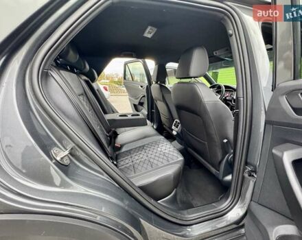 Серый Фольксваген Ти-Рок, объемом двигателя 1.4 л и пробегом 7 тыс. км за 33900 $, фото 42 на Automoto.ua