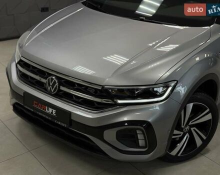 Серый Фольксваген Ти-Рок, объемом двигателя 1.4 л и пробегом 11 тыс. км за 32500 $, фото 4 на Automoto.ua
