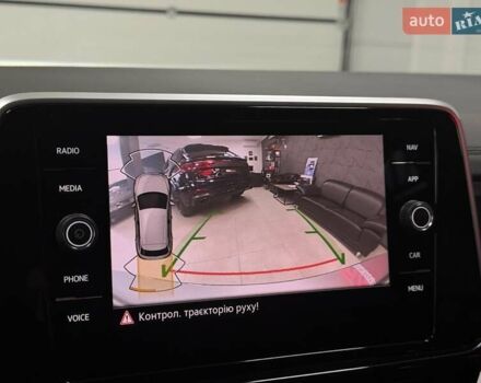 Серый Фольксваген Ти-Рок, объемом двигателя 1.4 л и пробегом 11 тыс. км за 32500 $, фото 36 на Automoto.ua