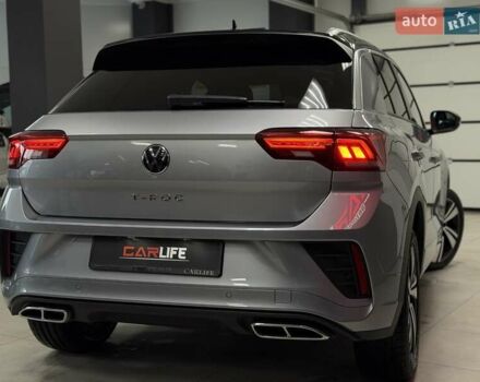 Серый Фольксваген Ти-Рок, объемом двигателя 1.4 л и пробегом 11 тыс. км за 32500 $, фото 19 на Automoto.ua