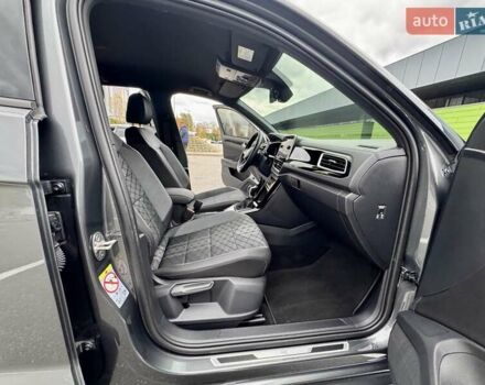 Серый Фольксваген Ти-Рок, объемом двигателя 1.4 л и пробегом 7 тыс. км за 33900 $, фото 44 на Automoto.ua