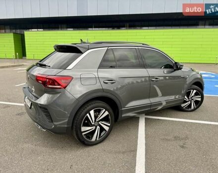 Серый Фольксваген Ти-Рок, объемом двигателя 1.4 л и пробегом 7 тыс. км за 33900 $, фото 17 на Automoto.ua