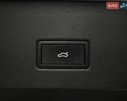 Серый Фольксваген Ти-Рок, объемом двигателя 1.4 л и пробегом 11 тыс. км за 32500 $, фото 56 на Automoto.ua