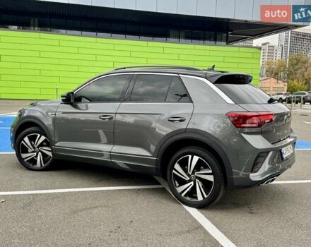 Серый Фольксваген Ти-Рок, объемом двигателя 1.4 л и пробегом 7 тыс. км за 33900 $, фото 23 на Automoto.ua