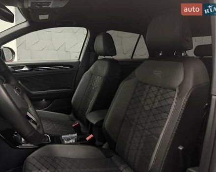 Серый Фольксваген Ти-Рок, объемом двигателя 1.4 л и пробегом 11 тыс. км за 32500 $, фото 40 на Automoto.ua