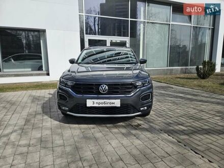 Фольксваген Ті-Рок 2019 у Києві на Automoto.ua Сірий Фольксваген Ті-Рок, об'ємом двигуна 1.5 л та пробігом 144 тис. км за 19890 $, фото 1 на Automoto.ua