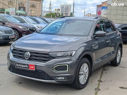 Фольксваген Ти-Рок 2019 в Харькове на Automoto.ua Серый Фольксваген Ти-Рок, объемом двигателя 1.5 л и пробегом 27 тыс. км за 22990 $, фото 1 на Automoto.ua