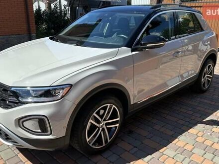 Фольксваген Ти-Рок 2022 в Умани на Automoto.ua Серый Фольксваген Ти-Рок, объемом двигателя 1.5 л и пробегом 36 тыс. км за 26700 $, фото 1 на Automoto.ua