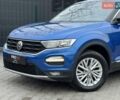 Синий Фольксваген Ти-Рок, объемом двигателя 1.5 л и пробегом 96 тыс. км за 18400 $, фото 1 на Automoto.ua