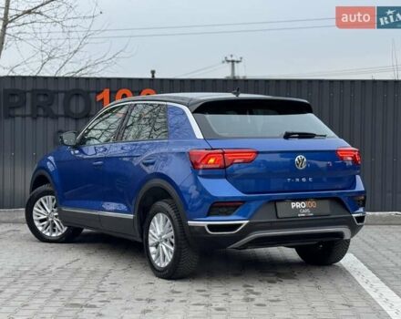 Синий Фольксваген Ти-Рок, объемом двигателя 1.5 л и пробегом 96 тыс. км за 18400 $, фото 6 на Automoto.ua