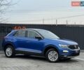 Синий Фольксваген Ти-Рок, объемом двигателя 1.5 л и пробегом 96 тыс. км за 18400 $, фото 5 на Automoto.ua