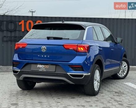 Синий Фольксваген Ти-Рок, объемом двигателя 1.5 л и пробегом 96 тыс. км за 18400 $, фото 13 на Automoto.ua