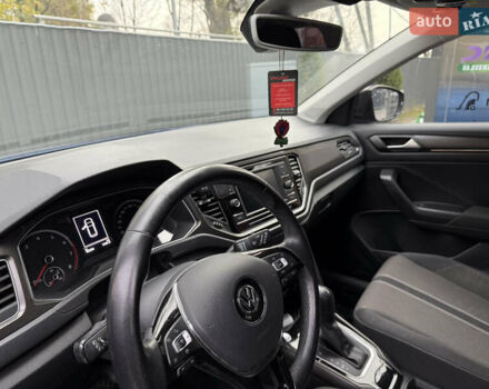 Синий Фольксваген Ти-Рок, объемом двигателя 1.5 л и пробегом 58 тыс. км за 19999 $, фото 5 на Automoto.ua
