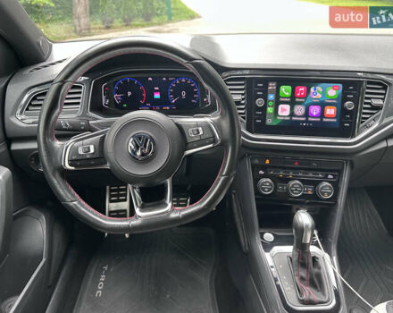 Синий Фольксваген Ти-Рок, объемом двигателя 1.5 л и пробегом 59 тыс. км за 25900 $, фото 11 на Automoto.ua