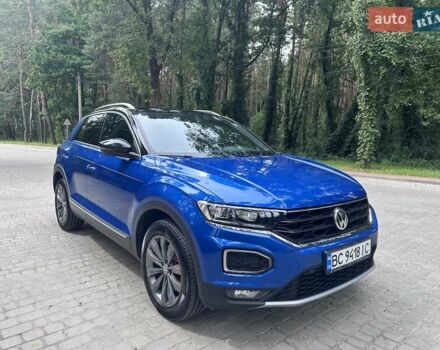 Синий Фольксваген Ти-Рок, объемом двигателя 1.5 л и пробегом 59 тыс. км за 25900 $, фото 2 на Automoto.ua