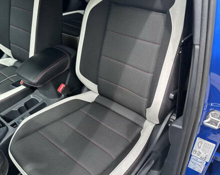 Синий Фольксваген Ти-Рок, объемом двигателя 1.5 л и пробегом 59 тыс. км за 25900 $, фото 12 на Automoto.ua