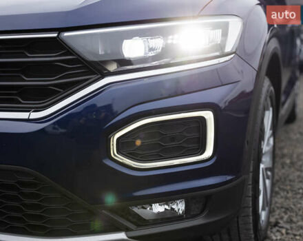 Синій Фольксваген Ті-Рок, об'ємом двигуна 1.97 л та пробігом 211 тис. км за 23700 $, фото 18 на Automoto.ua
