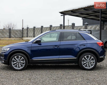 Синій Фольксваген Ті-Рок, об'ємом двигуна 1.97 л та пробігом 211 тис. км за 23700 $, фото 7 на Automoto.ua