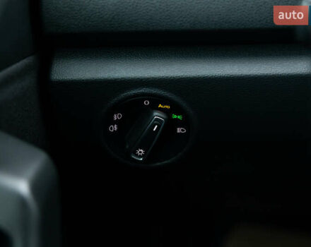 Синій Фольксваген Ті-Рок, об'ємом двигуна 1.97 л та пробігом 211 тис. км за 23700 $, фото 28 на Automoto.ua