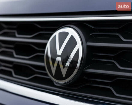 Синій Фольксваген Ті-Рок, об'ємом двигуна 1.97 л та пробігом 211 тис. км за 23700 $, фото 12 на Automoto.ua
