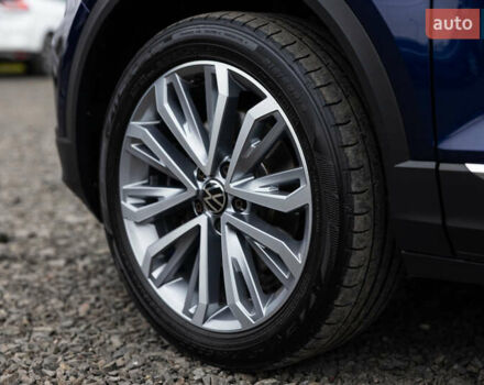 Синій Фольксваген Ті-Рок, об'ємом двигуна 1.97 л та пробігом 211 тис. км за 23700 $, фото 14 на Automoto.ua