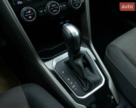 Синій Фольксваген Ті-Рок, об'ємом двигуна 1.97 л та пробігом 211 тис. км за 23700 $, фото 19 на Automoto.ua