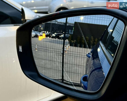 Синий Фольксваген Ти-Рок, объемом двигателя 1.5 л и пробегом 39 тыс. км за 23500 $, фото 40 на Automoto.ua