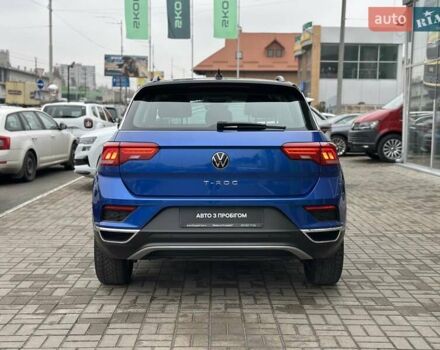 Синий Фольксваген Ти-Рок, объемом двигателя 1.5 л и пробегом 96 тыс. км за 23300 $, фото 4 на Automoto.ua