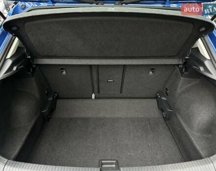 Синий Фольксваген Ти-Рок, объемом двигателя 1.5 л и пробегом 96 тыс. км за 23300 $, фото 35 на Automoto.ua