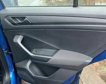 Синий Фольксваген Ти-Рок, объемом двигателя 1.5 л и пробегом 120 тыс. км за 21490 $, фото 22 на Automoto.ua