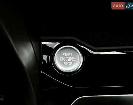 Синий Фольксваген Ти-Рок, объемом двигателя 1.5 л и пробегом 39 тыс. км за 23500 $, фото 16 на Automoto.ua