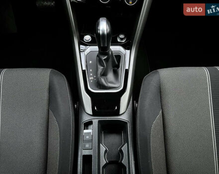 Синий Фольксваген Ти-Рок, объемом двигателя 1.5 л и пробегом 39 тыс. км за 23500 $, фото 20 на Automoto.ua