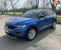 Синий Фольксваген Ти-Рок, объемом двигателя 1.5 л и пробегом 58 тыс. км за 24350 $, фото 3 на Automoto.ua