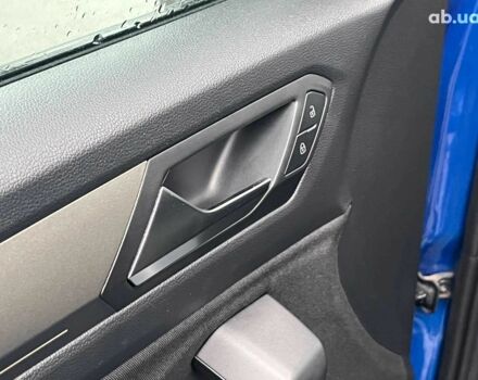 Синий Фольксваген Ти-Рок, объемом двигателя 1.5 л и пробегом 120 тыс. км за 21490 $, фото 35 на Automoto.ua