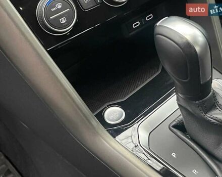 Синий Фольксваген Ти-Рок, объемом двигателя 1.5 л и пробегом 120 тыс. км за 21490 $, фото 30 на Automoto.ua