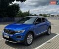 Синий Фольксваген Ти-Рок, объемом двигателя 1.5 л и пробегом 11 тыс. км за 27000 $, фото 1 на Automoto.ua