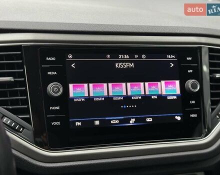 Синий Фольксваген Ти-Рок, объемом двигателя 1.5 л и пробегом 96 тыс. км за 23300 $, фото 28 на Automoto.ua