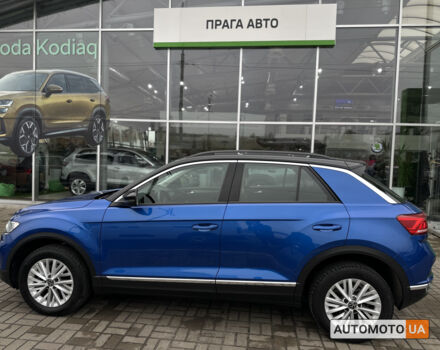 Синий Фольксваген Ти-Рок, объемом двигателя 1.5 л и пробегом 96 тыс. км за 23300 $, фото 2 на Automoto.ua