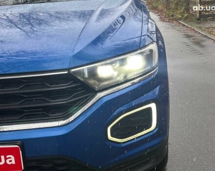 Синий Фольксваген Ти-Рок, объемом двигателя 1.5 л и пробегом 120 тыс. км за 21490 $, фото 4 на Automoto.ua