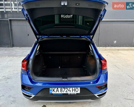 Синий Фольксваген Ти-Рок, объемом двигателя 1.5 л и пробегом 39 тыс. км за 23500 $, фото 34 на Automoto.ua