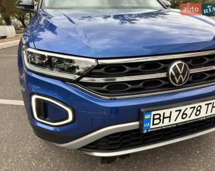 Синий Фольксваген Ти-Рок, объемом двигателя 1.5 л и пробегом 11 тыс. км за 26000 $, фото 13 на Automoto.ua