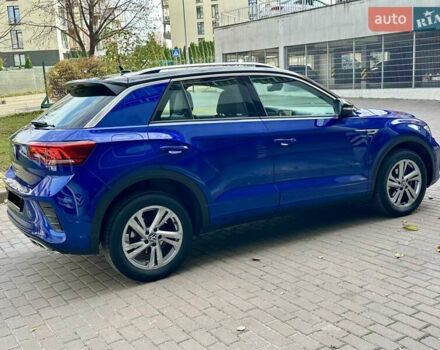 Синий Фольксваген Ти-Рок, объемом двигателя 1.5 л и пробегом 17 тыс. км за 28900 $, фото 18 на Automoto.ua