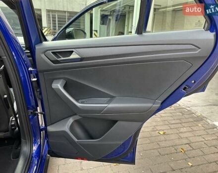 Синий Фольксваген Ти-Рок, объемом двигателя 1.5 л и пробегом 17 тыс. км за 28900 $, фото 47 на Automoto.ua